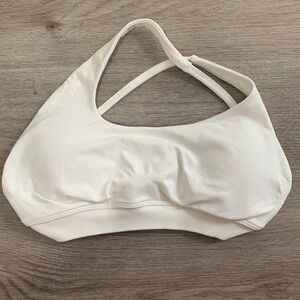 DFYNE Impact Asymmetric Sports Bra